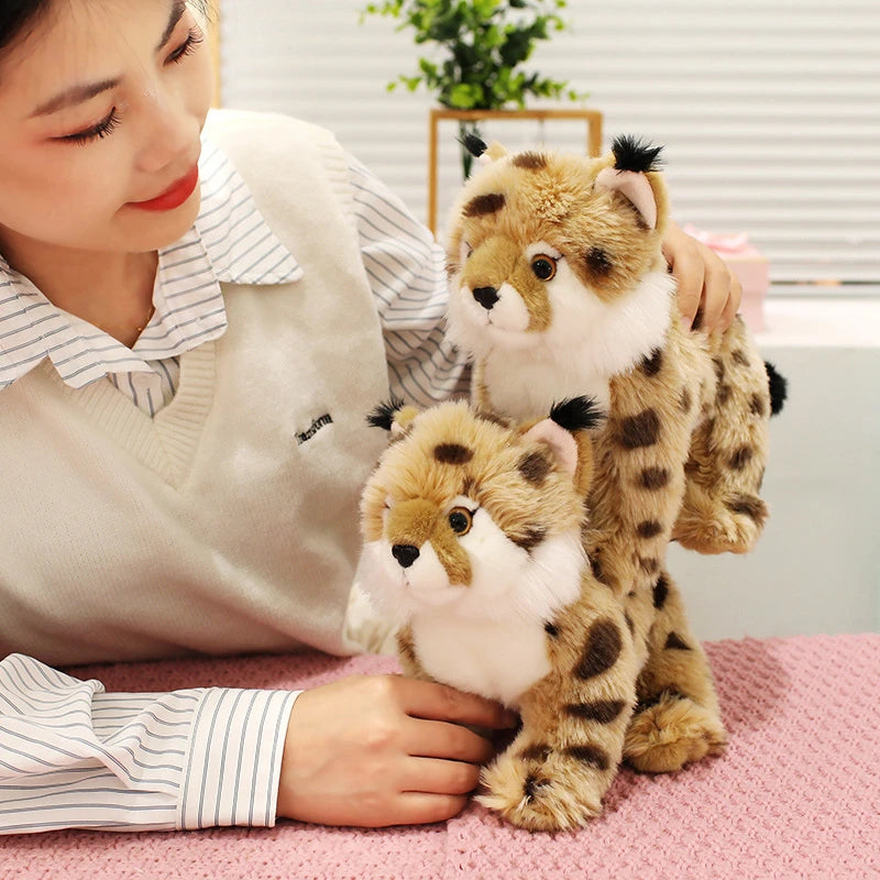 25CM Anime Yellow Leopard Plush Toy Ultra-Soft Simulated Animal Cute Wildlife Doll Lifelike Collectible Kids Gift