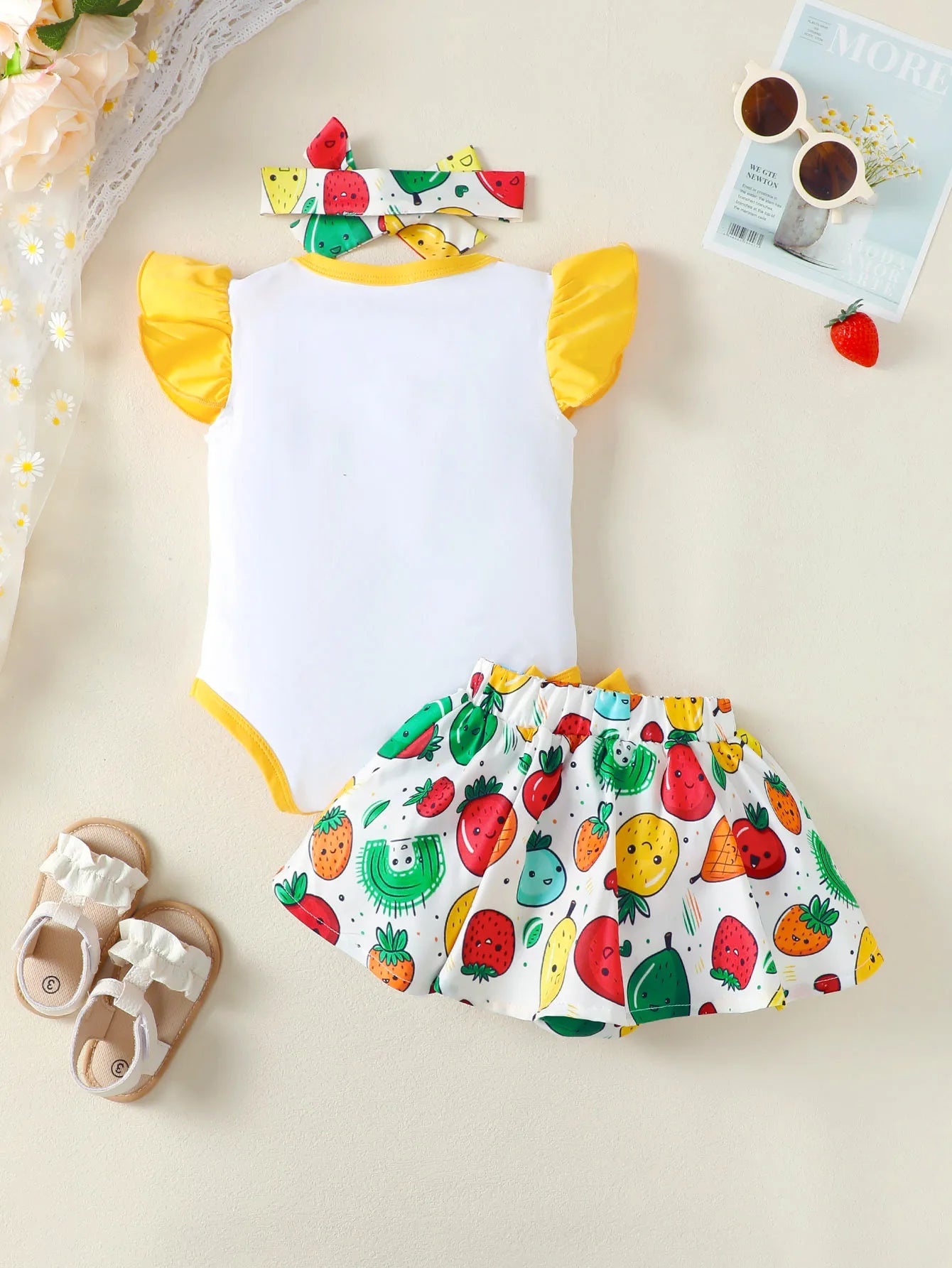3Pcs Baby Girl Round Neck Fruit Bodysuit+Bow Fruit Print Skirt +Hair band Summer Set Suitable for 0-12 Months Baby Girl Cute Set