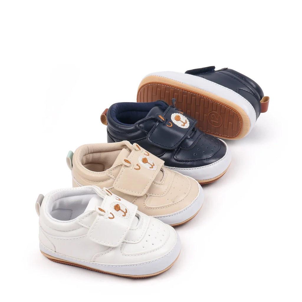 Spring and Autumn 2025 New Style Boys' Sports Shoes Baby Shoes for Girls Casual Board Shoes for Girls White Sneakers for Babies