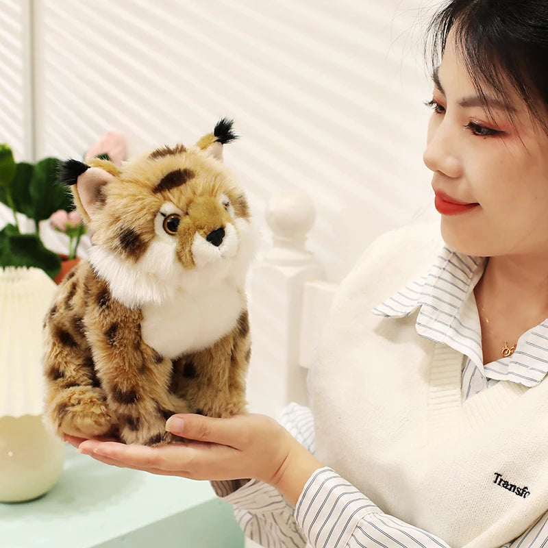 25CM Anime Yellow Leopard Plush Toy Ultra-Soft Simulated Animal Cute Wildlife Doll Lifelike Collectible Kids Gift