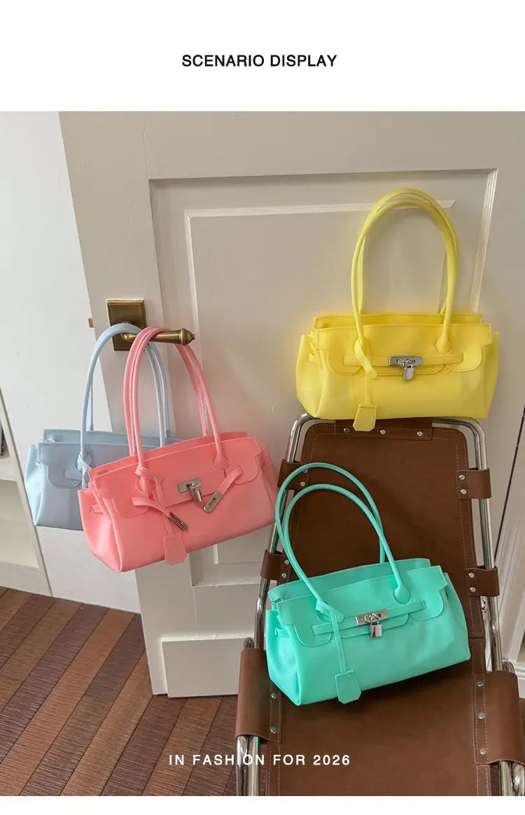 Vintage Luxury Diaper Bag: Elegant Crossbody Handbag For Women With Designer Letter Logo And Large Capacity Messenger Tote