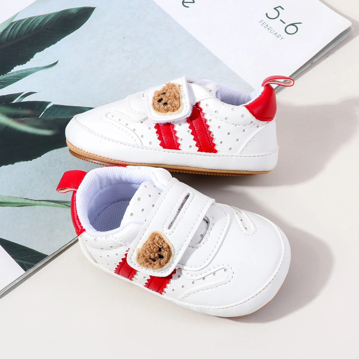 2025 0-18 Months Baby Boys Girls Sneakers Cute Bear Embroidery Infant First Walking Shoes Non-Skid Athletic Shoes