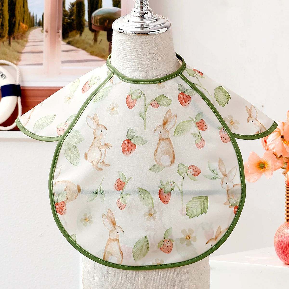 Elinfant New Fashion Pattern Waterproof Pocket Lunch Feeding Bibs Reusable Baby Bibs Cute Children Baby Apron Kids Burp Cloths