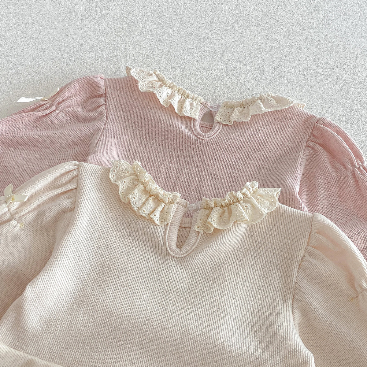 Girls' Fashion Set 2026 Korean Style Spring-Autumn Net Scarfed Bowknot baby Shirt with Flared Pants - Girls' Two-Piece Set