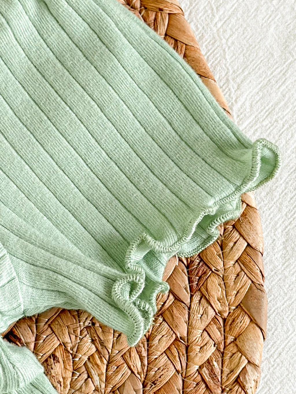 Newborn Baby Set Light Green Pit Strip Top+Pants Set Suitable for 0-9 Months Female Baby Comfortable Casual Set Baby clothing