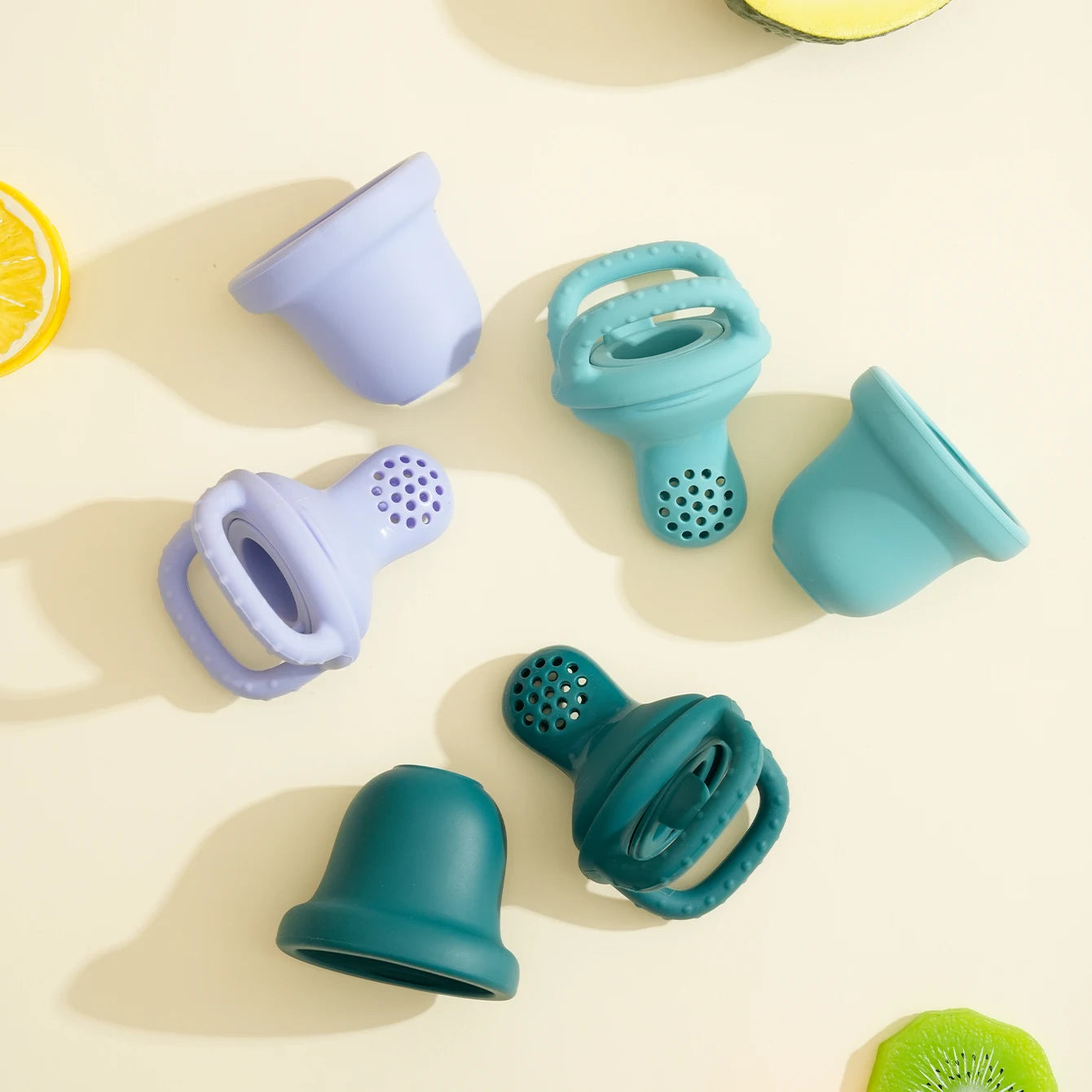 Color Kids 1PCS Silicone Baby Feeding Spoon & Juice Extractor Toddler Pacifier Teether Toy Pure Color BPA-Free Baby Feeding