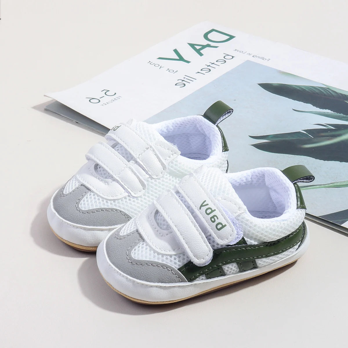 New Fashionable Design Spring And Autumn Baby Unisex Pre-walking Indoor Outdoor Toddler Shoes With Comfortable And Soft Sole