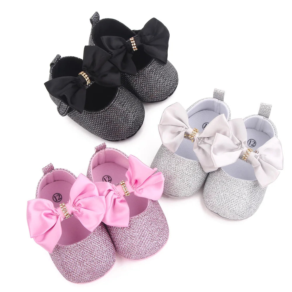 Spring Autumn Beautiful Baby Girl Princess Shoes Soft Soled Butterfly Bowknot Fashion Design Solid Newborn Prewalker Shoes D2677