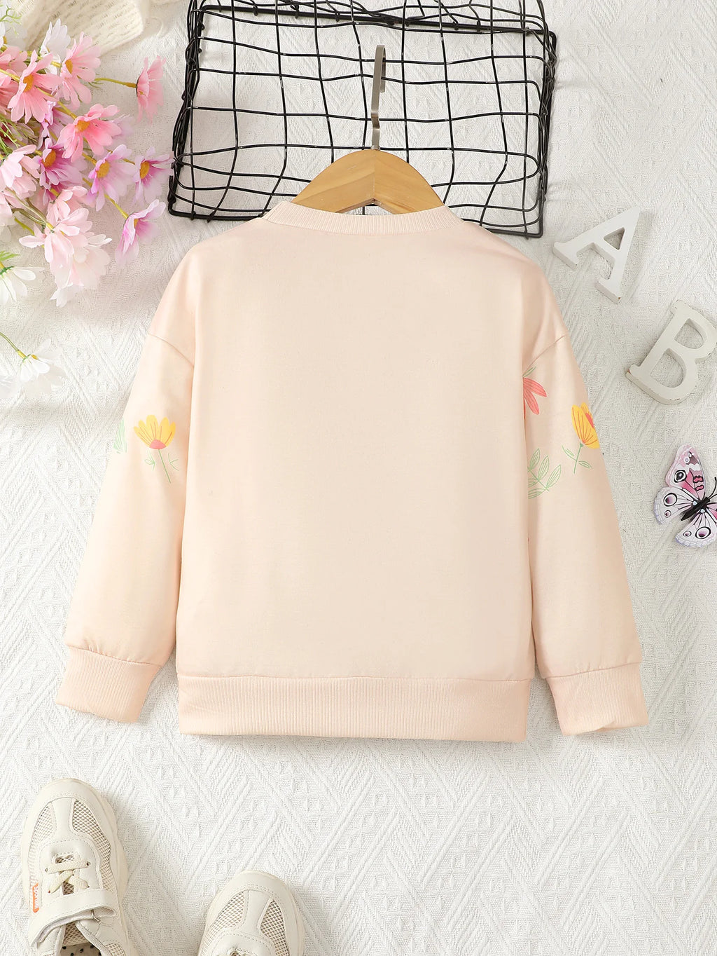 4-7 Year old Girls' Autumn Hoodie Round neck Flower Letter printed Long sleeved Casual Top for Children and Girls' Clothing