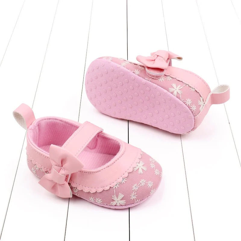 2025 Fashion Baby Shoes Soft Cotton and PU Newborn Toddler Prewalking Sneaker Cute Butterful Bow For 0-18M Baby Princess Shoes