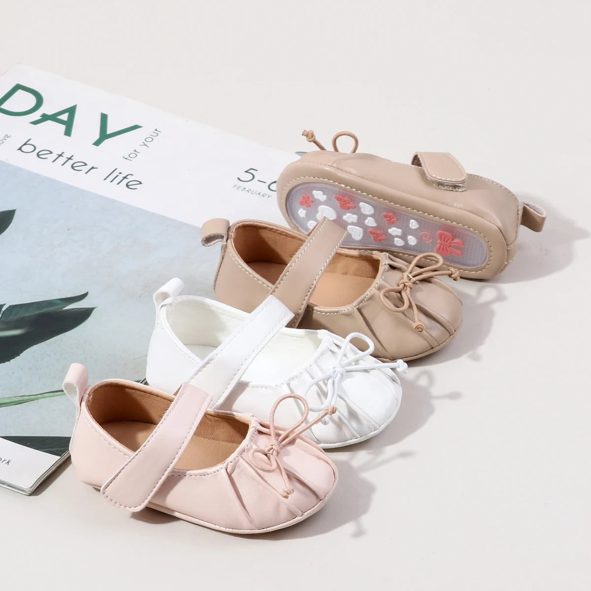 Spring Autumn Baby First Walking Toddler Shoes For 0-18 Months Three Colors High Quality PU Leather And TPR Sole Sweet Design
