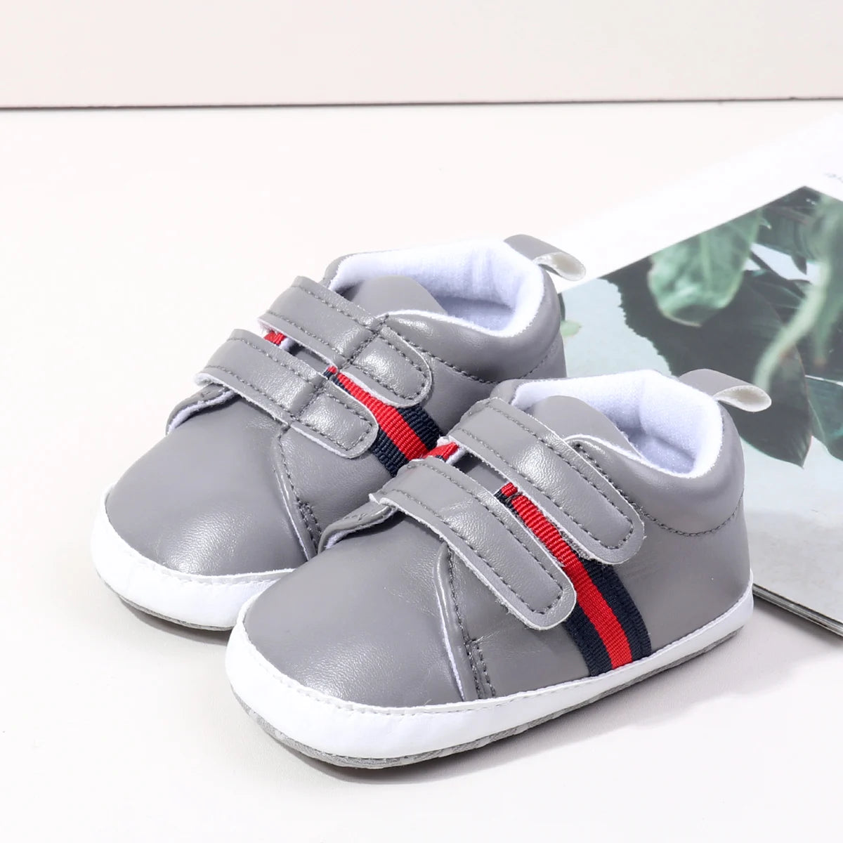 2025 Spring and Autumn Baby Boys Girls First Walking Indoor Outdoor Toddler Shoes Casual Sports Design PU Leather For 0-18M