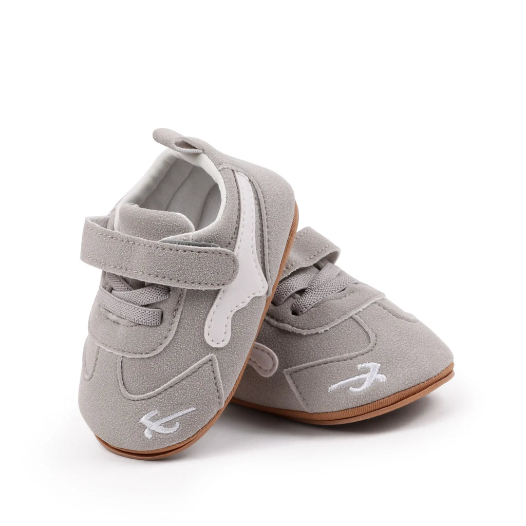 Hot Selling Baby Unisex First Walking Toddler Shoes For 0-18 Months Fashion Design Three Colors High Quality Baby Sneaker