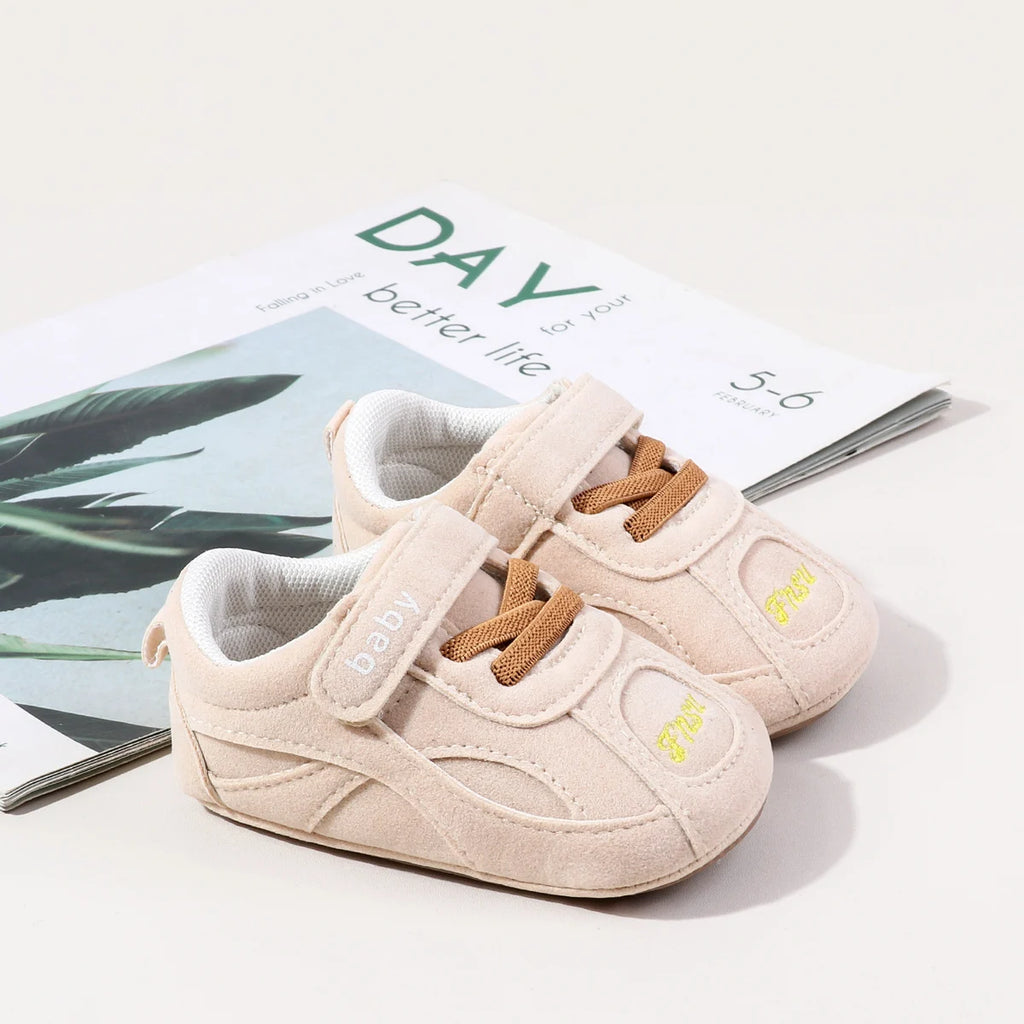 Baby Casual Sports Shoes Autumn Soft Sole Non-slip Comfortable Outdoor Running Shoes Girls Boy Fashion Outdoor Sneakers 0-18M