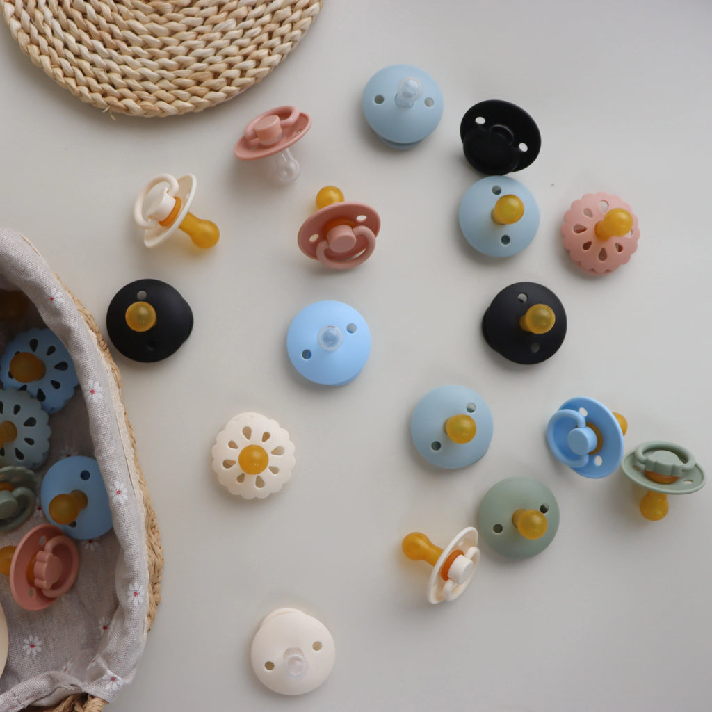 Erduo Little Bear Soft Baby Silicone Nipple Pacifiers for Newborn Sucking Babies From 0 12 Months Baby Care Utensils