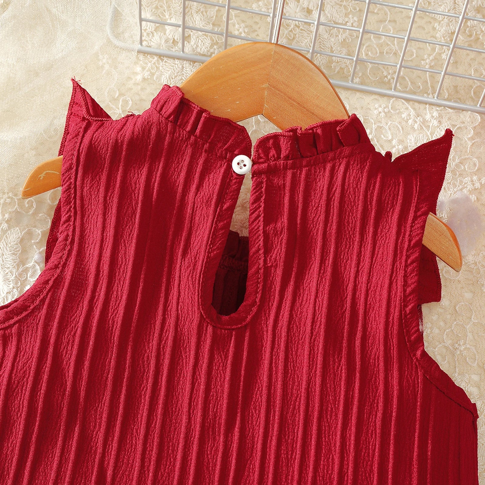 2Pcs Girls' Small Stand Collar Ruffle Sleeveless+Shorts Set Suitable for 4-7 Year Girls Summer Fashion Set children's clothing