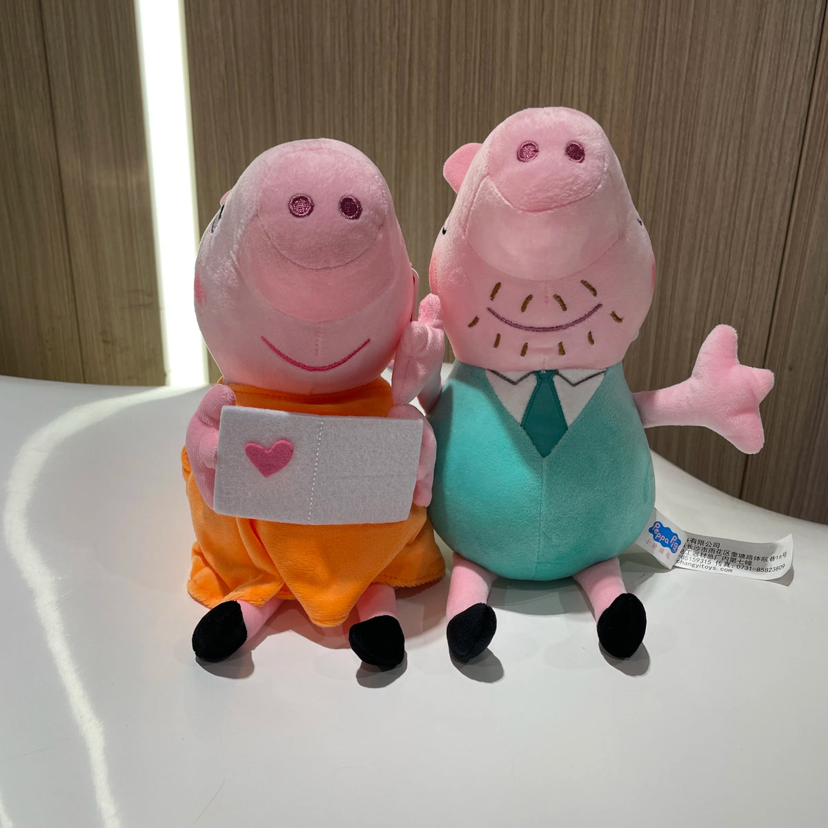 4pcs/set Genuine Peppa Pig 19cm Peppa George 30cm 12'' Mummy Daddy family set Plush Toy Birthday Christmas gift Children Toy