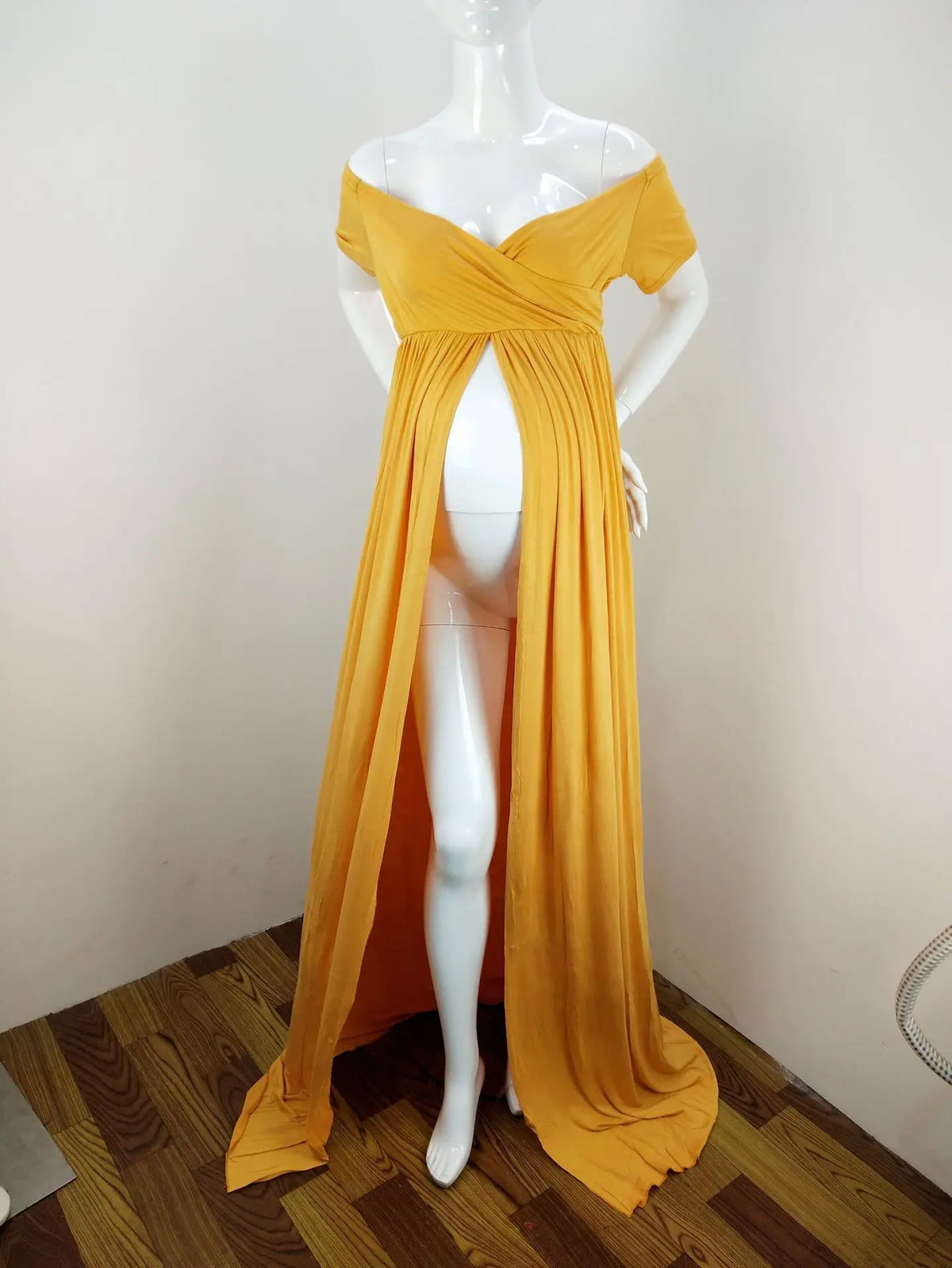 Maternity Drees