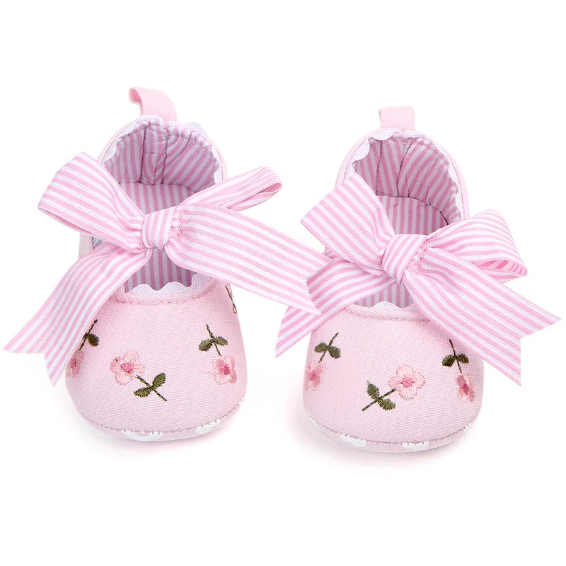 Cute Baby Girl Flower Bow Princess Shoes Spring & Autumn Fashion Design Soft Soled Solid Comfortable Infant Shoes First Walkers