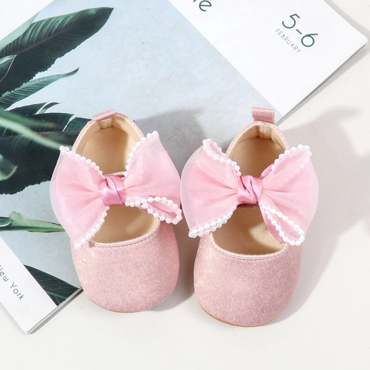 Spring And Autumn 0-18 Months Newborns Wearing Outward Walking Shoes With Durable Soft Sole And Non Slip Princess Shoes