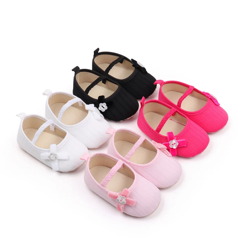 2025 Spring And Autumn Baby Girls First Walking Indoor Outdoor Toddler Shoes With Cute Design Soft And Comfortable Sole For 0-18