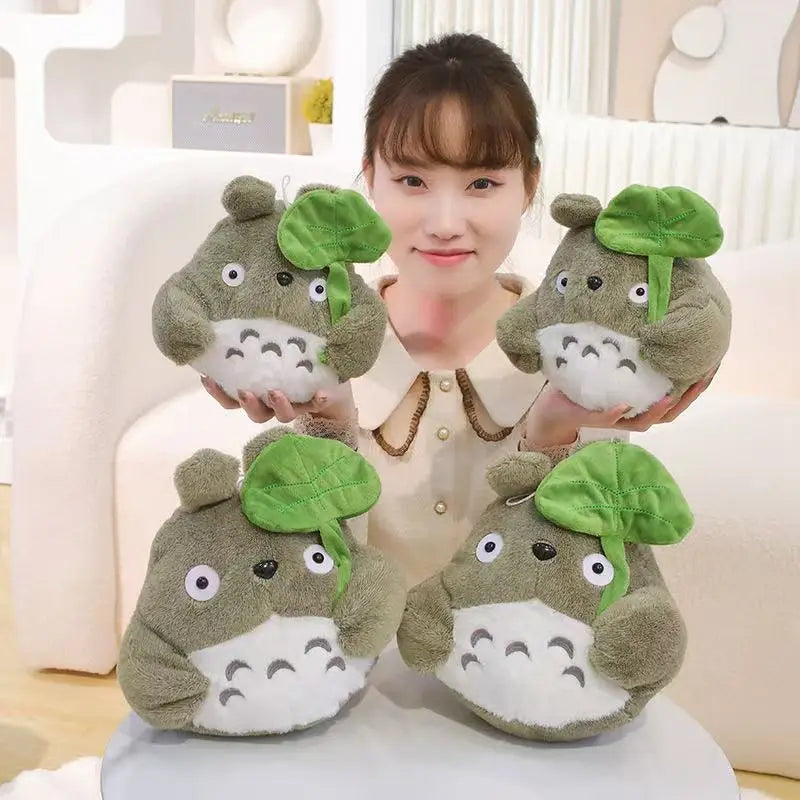 Hot Cartoon Totoro Hold Lotus Leaf Plush Toy Kawaii Japanese Style Figure Doll Stuffed Chinchilla Plushies Birthday Gifts Girl