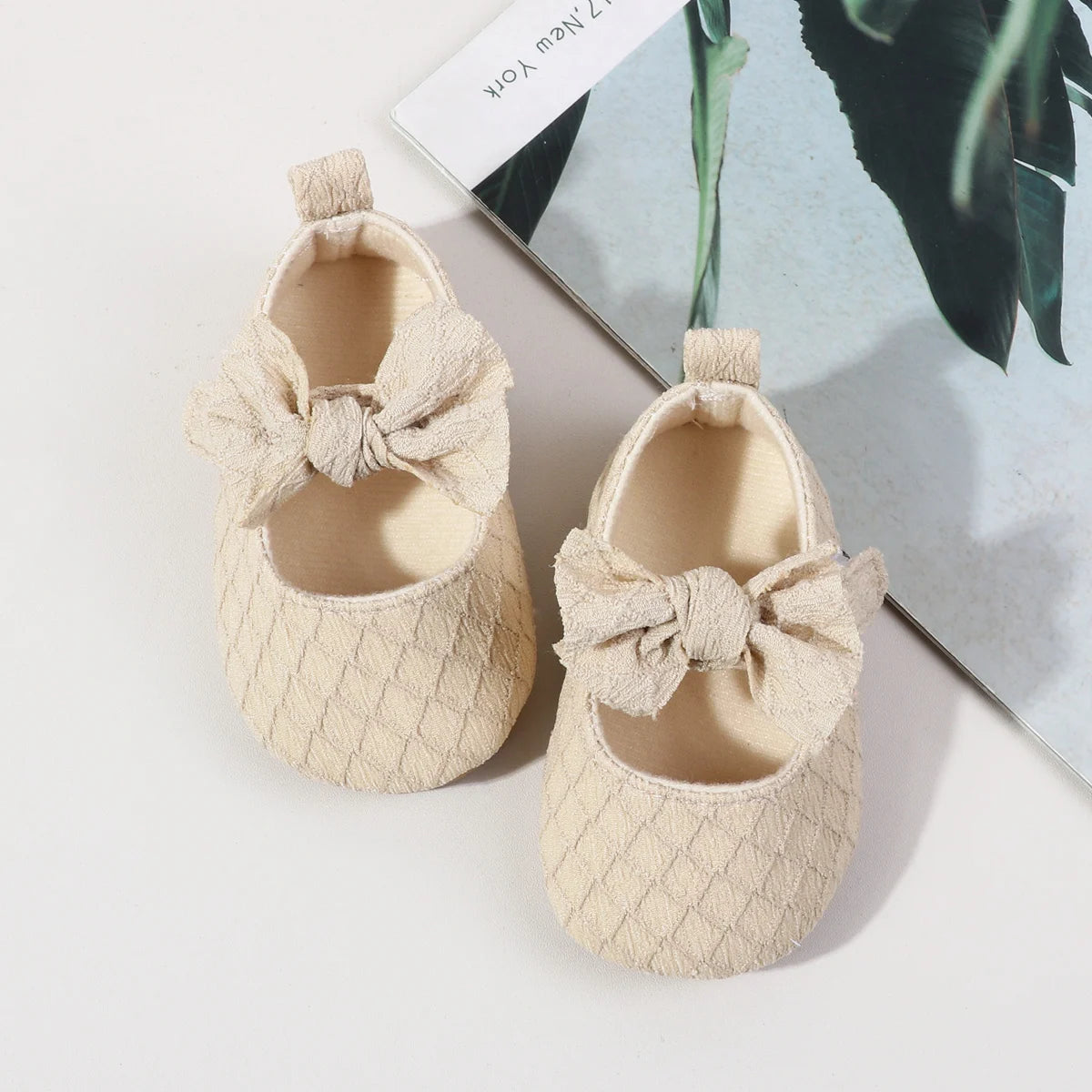 Baby Shoes Soft Mary Jane Beautiful Girl Style Spring and Summer Sandal For Newborn Toddler 0-18 Months New Fashion