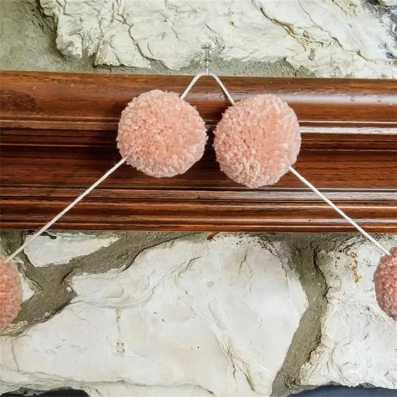 Farmhouse Yarn Ball Spring Wreath - White and Pink Felt Banner.
