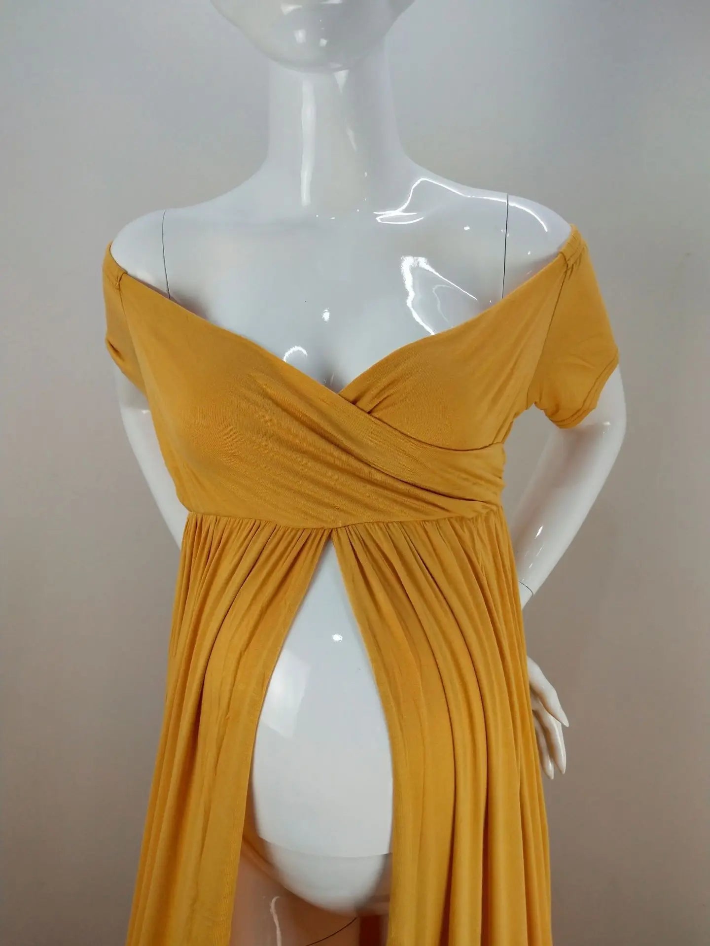 Maternity Drees