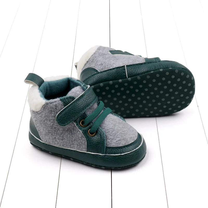 2025 Year New High-Top Trendy Fuzzy Shoes With Soft Rubber Sole Baby Shoes Baby Size Shoes Toddler Shoes Casual Walking Shoes