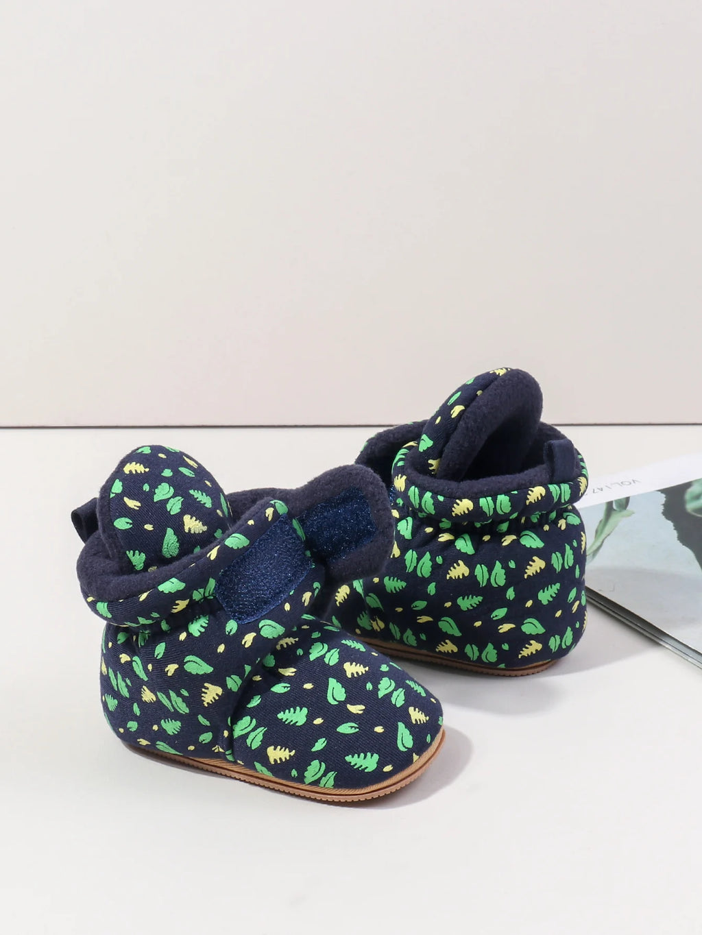 Winter Baby Boys And Girls First Walking Toddler Shoes With Fashion Design And High Quality TPR Sole For 0-18M Baby Unisex
