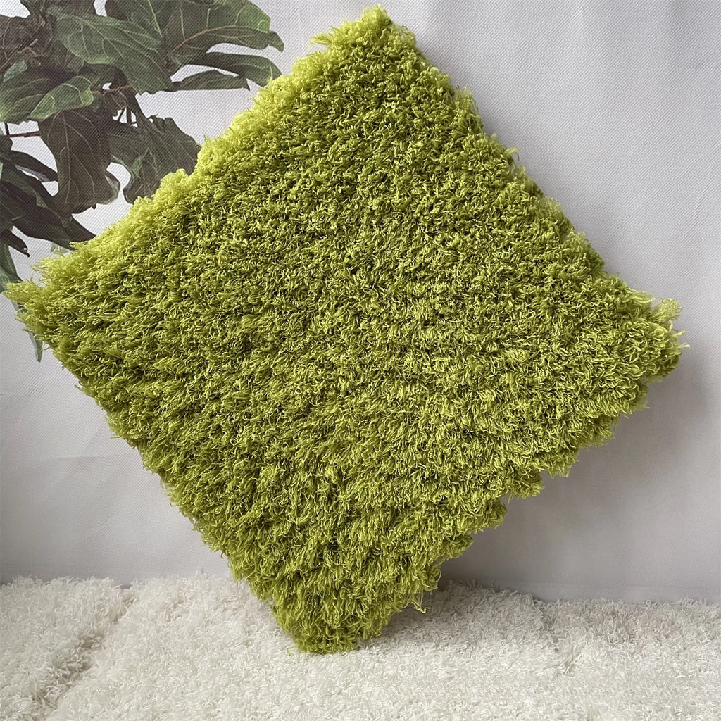 Thick Cake Velvet Plush Puzzle Mats DIY Bedroom Floor Tiles Sound-Absorbing Soft Carpet for Bedside Full Room Coverage