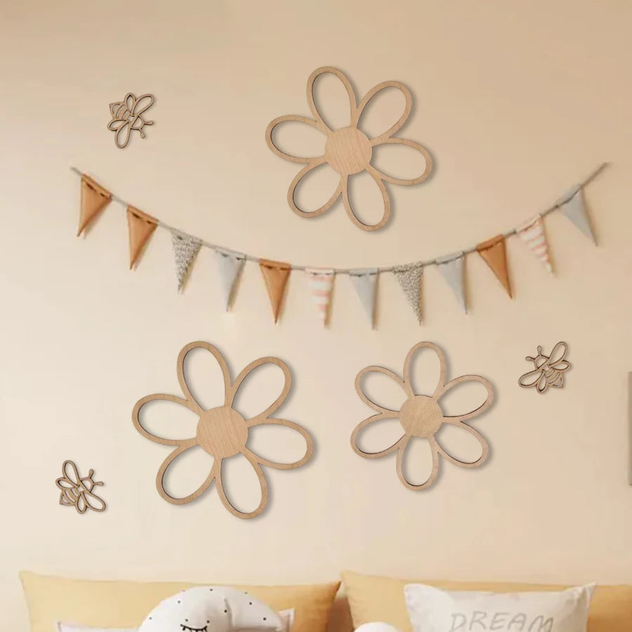 6Pcs/Set Nordic Style Wooden Hollow-Out Daisy Flower and Hollow-Out Bee Wall Decoration Wall Stickers, Natural Wood Style Decoration for Home Living Room, Bedroom, Cafe, Homestay Wall Wooden Wall Stickers Decoration
