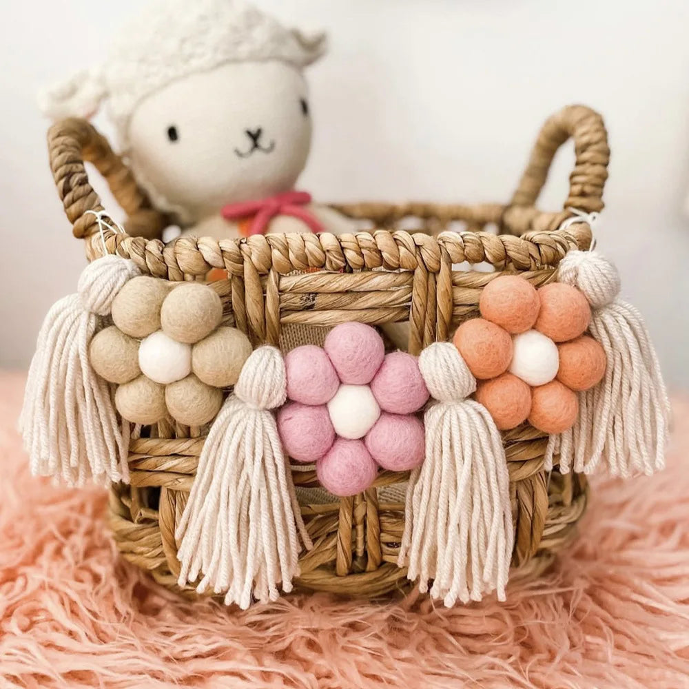 Nordic Nepal Pure Handmade Wool Ball Daisy Flower Tassel String Decoration for Home Room Wall Decoration, Garland Storage Blue Decorative Wreath