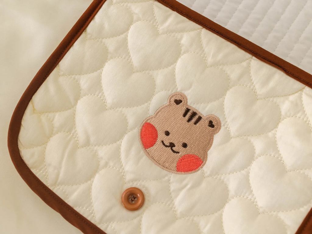 Korean ins baby portable urine pad bag multi-functional cute embroidery diaper changing diaper pad diaper changing pad