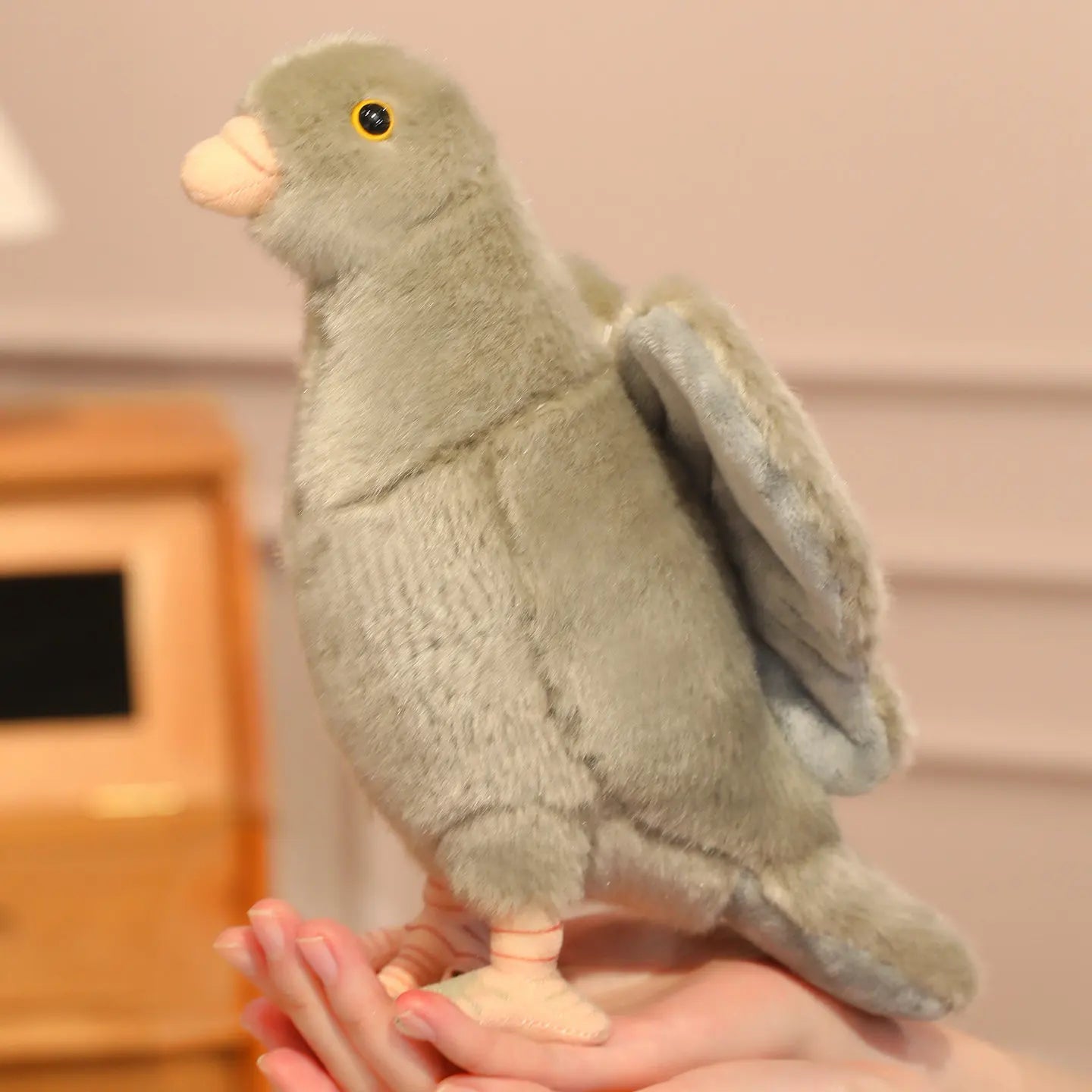 Grey White Simulation Pigeon Plush Toy Peace Dove Stuffed Animal Doll for Kids Home Decor And Photography Props