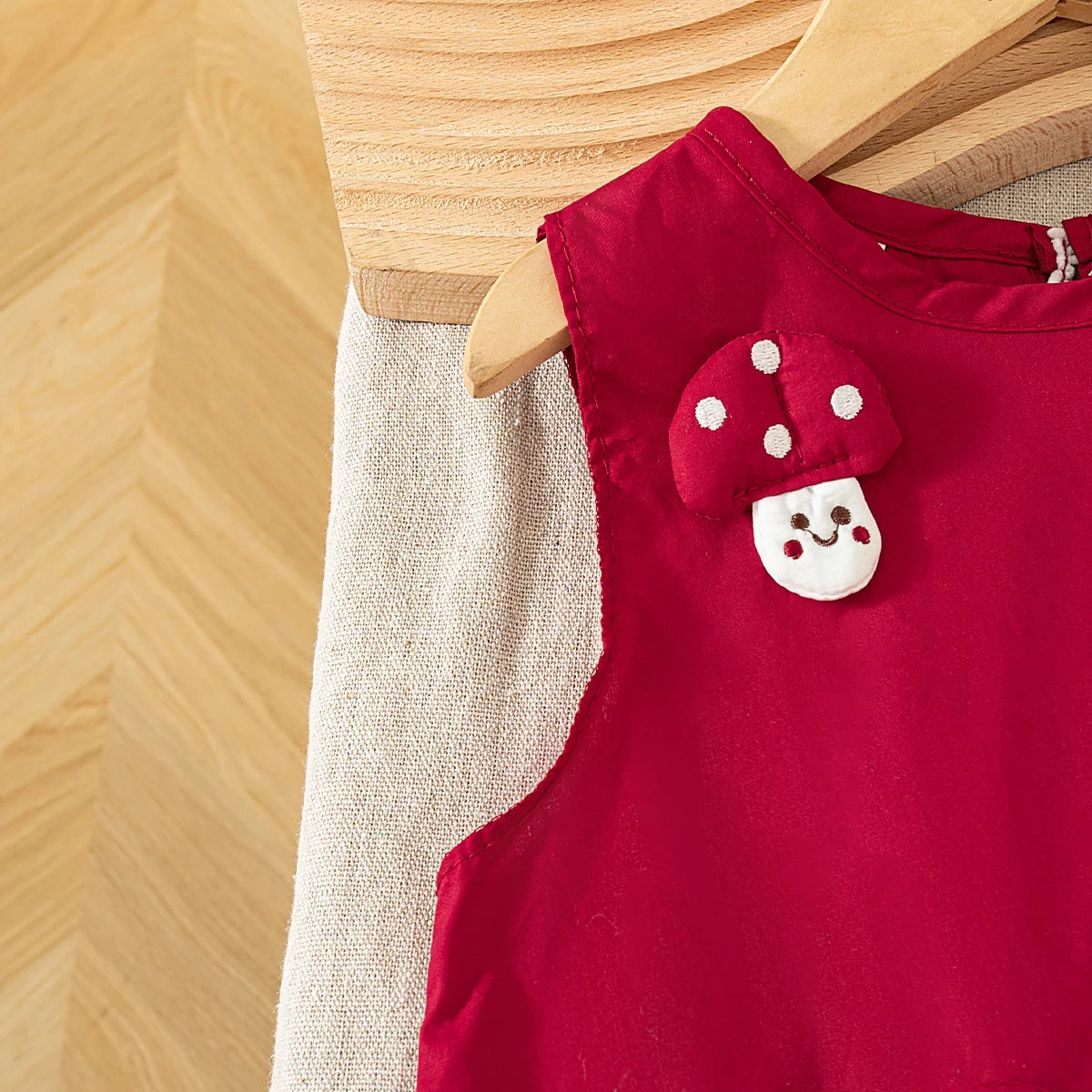Children's Top and Bottom Clothes Set Summer Cute Cartoon Red Shirt with Comfortable Breathable Polka Dot Baby Girl Pants Outfit
