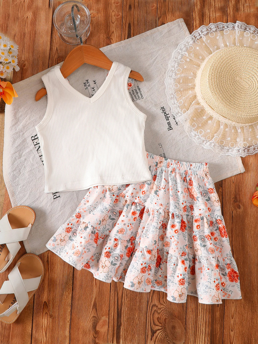 2Pcs Summer Girls' Set Bow Vest Top+Small Floral Half Skirt Set 4-7 Year Old Girls' Vacation Leisure Set Children's clothing