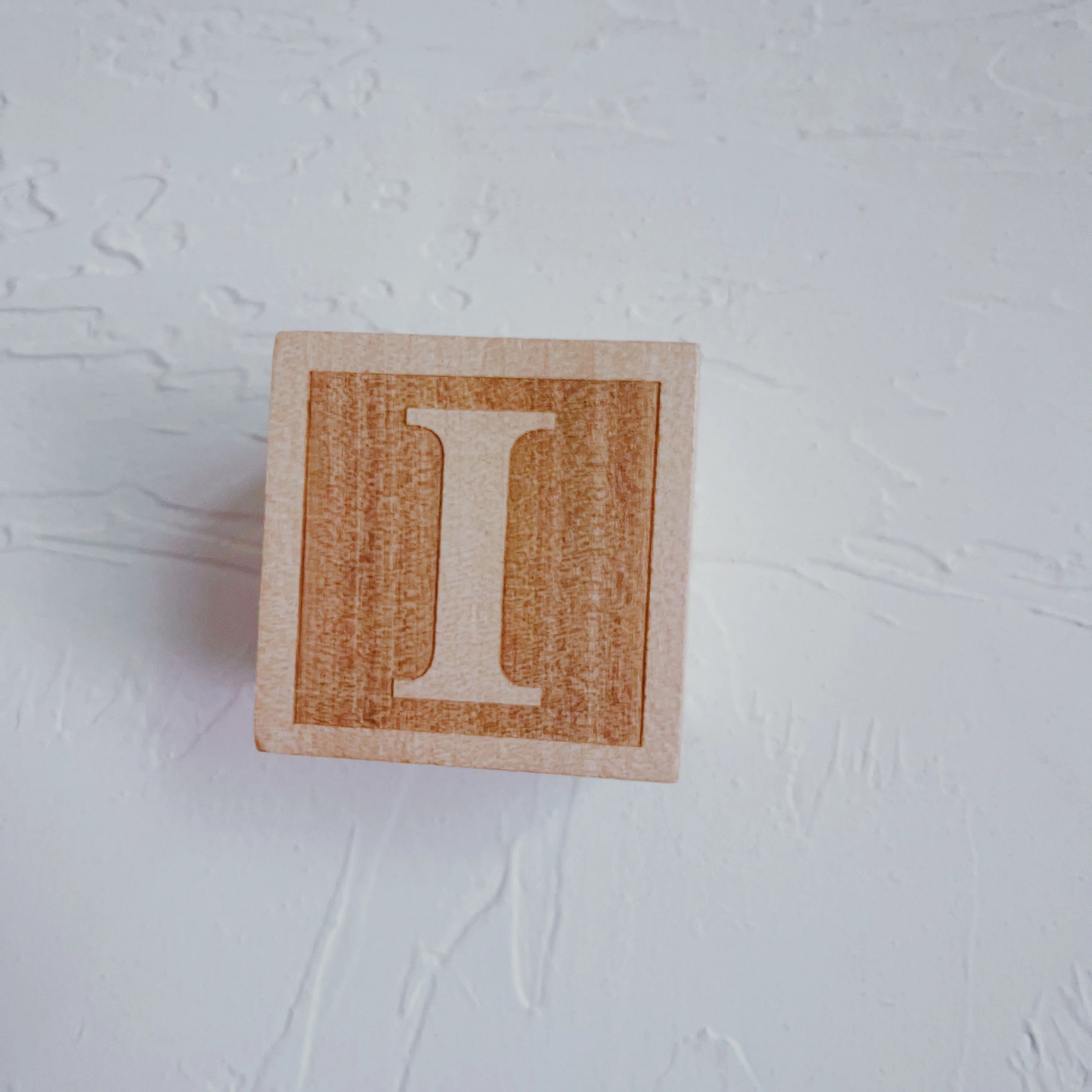 Wooden Alphabet Ornaments AtoZ for Custom Names Nordic Style 26 Letter Set for Home Decor Crafts and Photography Props