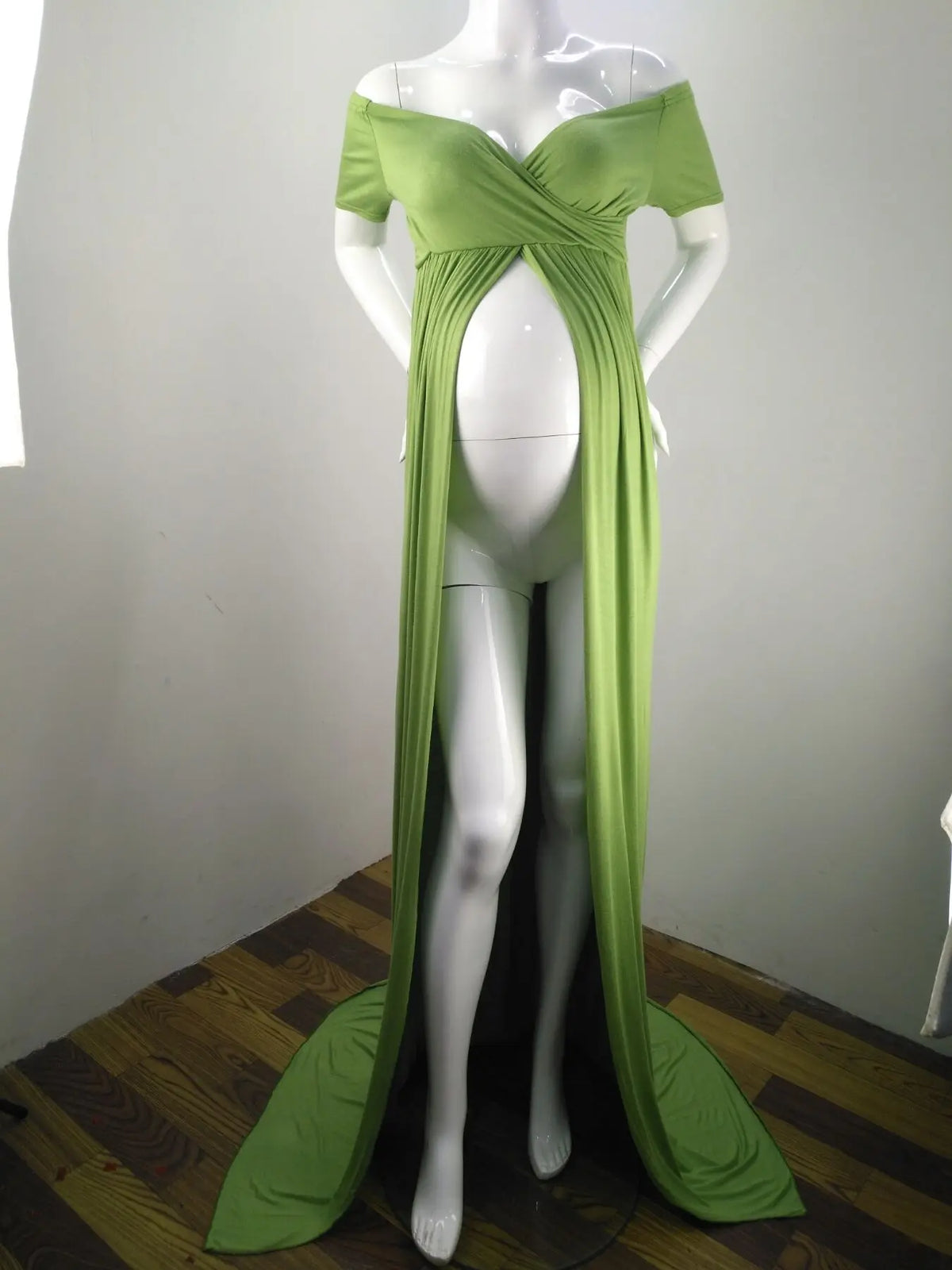 Maternity Drees