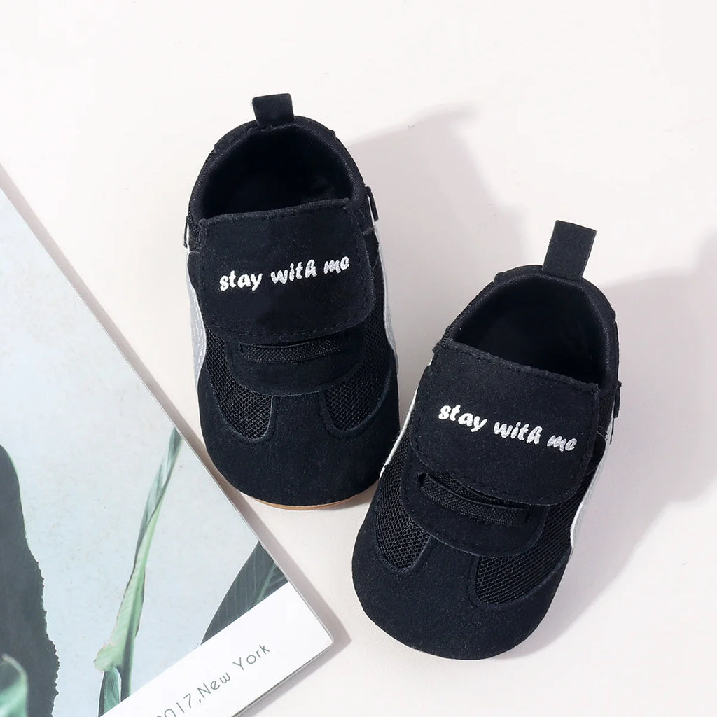 Newborn Baby Shoes Classic Leather Soft Soles Non Slip Toddler Walking Shoes for Boys and Girls 0-18M First Step Walking Shoes