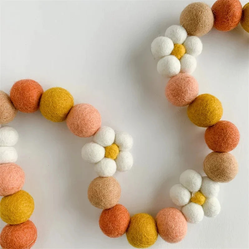 Ins Wool Felt Balls Daisy Flower Wall Hanging Pendant Garlands Wool Felt Ball String Home Room Wall Ornament Photo Props
