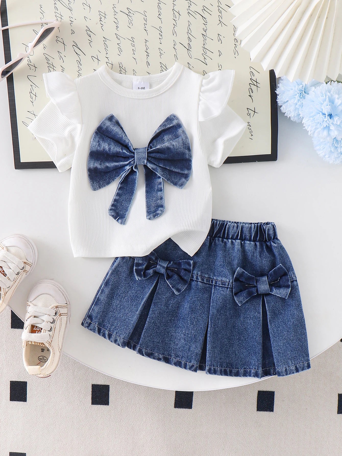 Summer New Style Girls Are Comfortable and Cute 1-3 Years Old White Short-Sleeved T-Shirt + Short Skirt