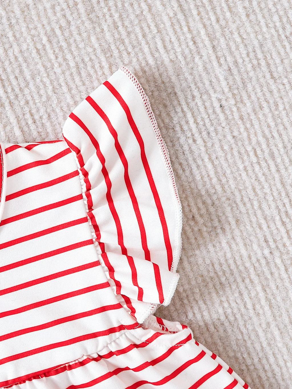 2pcs Summer Baby Girls Strawberry Print Striped Set, Cute Ruffle Sleeve Peplum Top + Watermelon Seed Leggings, Daily Wear/Birthd