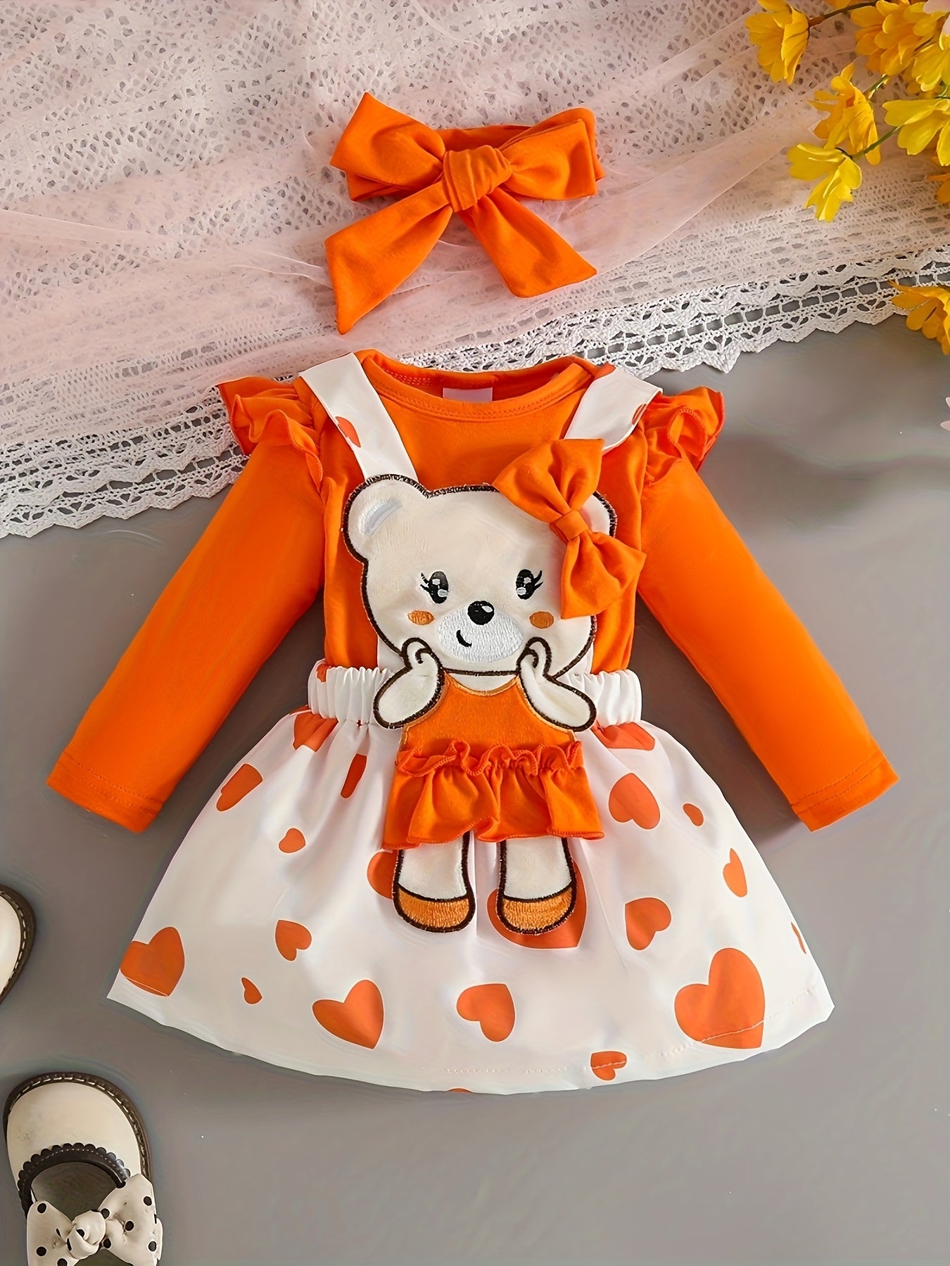 Cute Sweet Bear Chapter Tsai Love Pattern Suspender Skirt Long-Sleeved