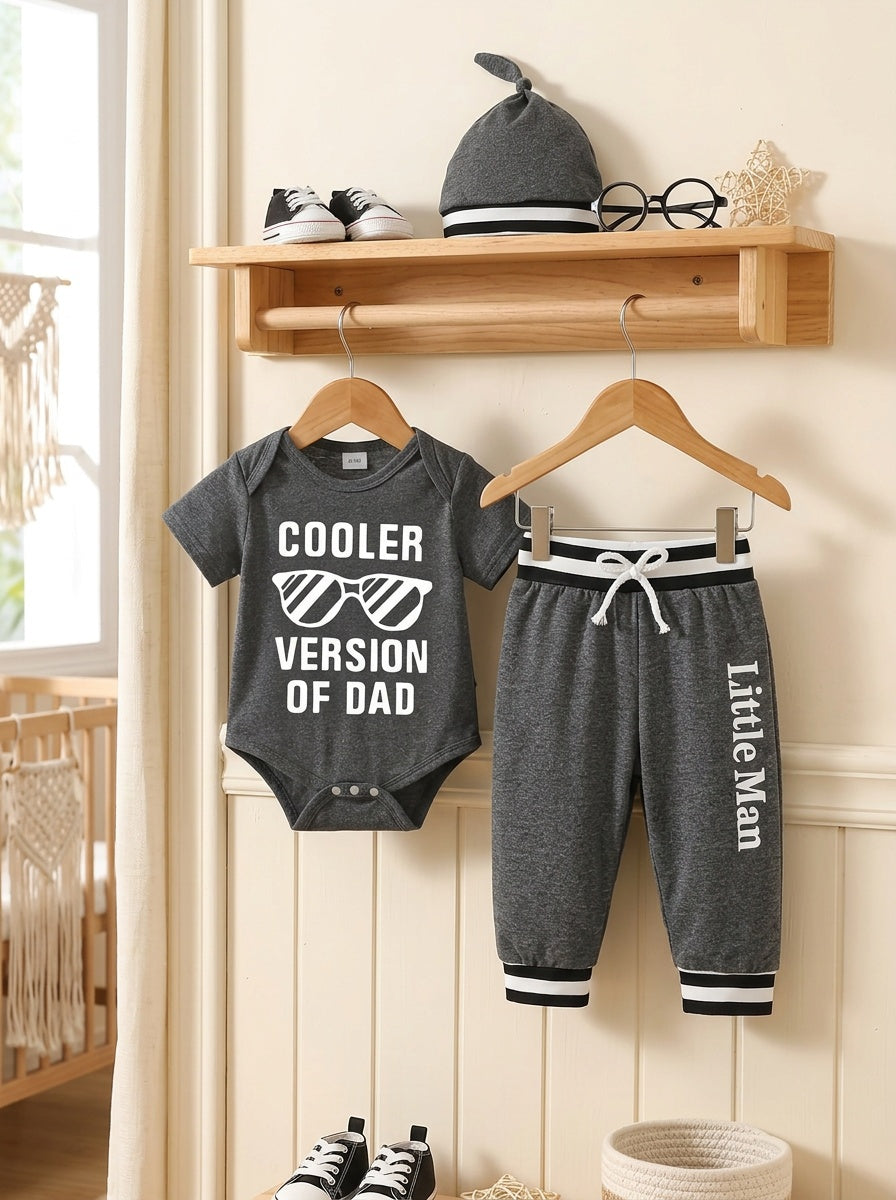 Boys' Three-Piece Set: Letter Print Short-Sleeve Romper & Hat & Striped Patch Letter Print Pants Fashionable Cute Outfit, Perfect for Outdoor