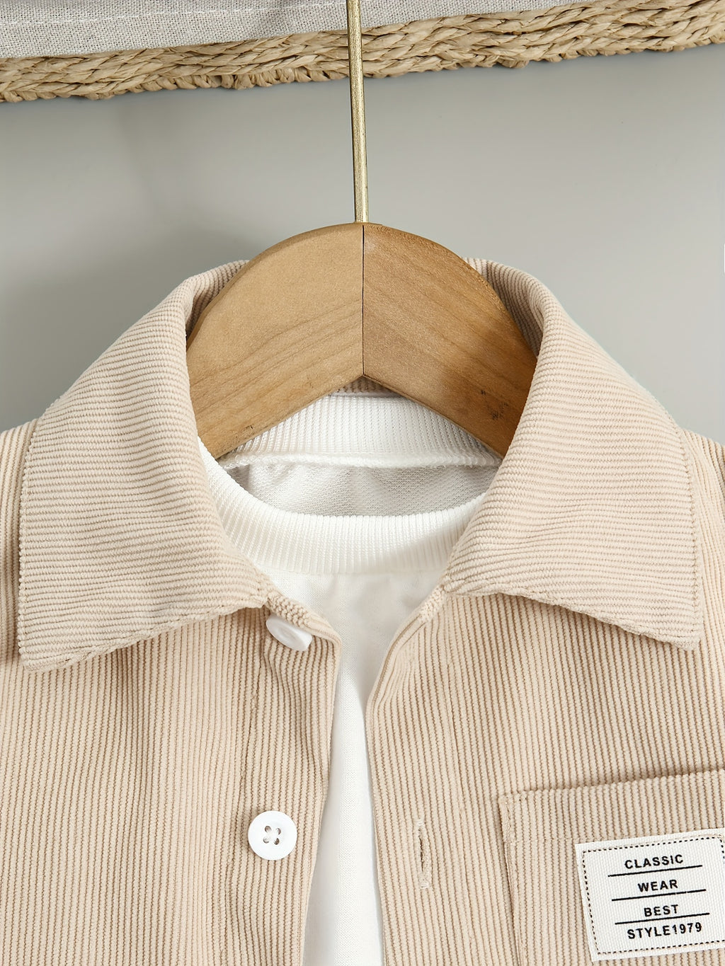 Boys' Autumn/Winter 2pcs Set: Lapel Shirt Jacket and Ripped Denim Long Pants, Loose Fit Casual Stylish Trendy Kids' Clothing, Perfect for Outdoor