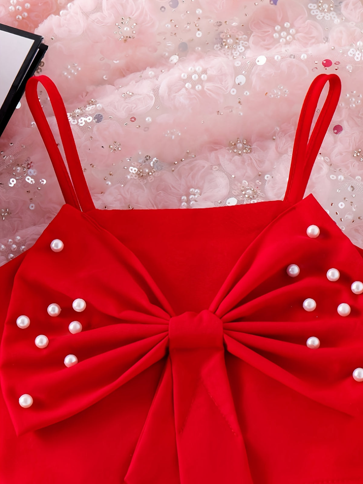 Girl's Elegant and Sweet Red Camisole Top with Red Casual Shorts 2pcs Set