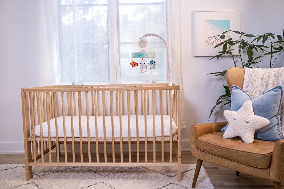 Tiny Love Magical Tales Take Along Mobile Supports Early Sight And Language Development